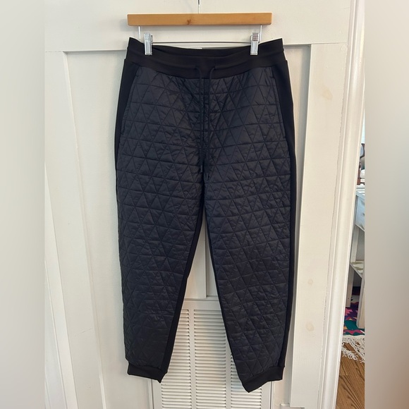 Athleta Solstice Jogger Apres Ski Jogger Quilted Black Size 10 - Picture 2 of 7